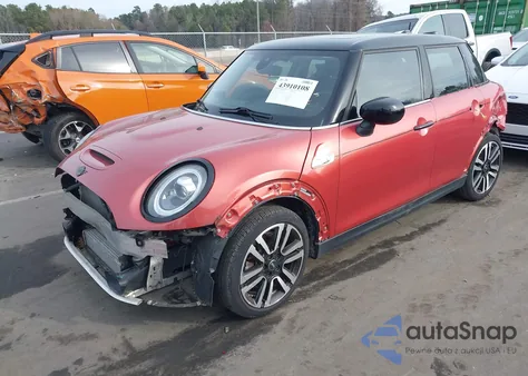 2021 Mini Hardtop Cooper S from USA, damaged, VIN WMWXU9C00M2N40068